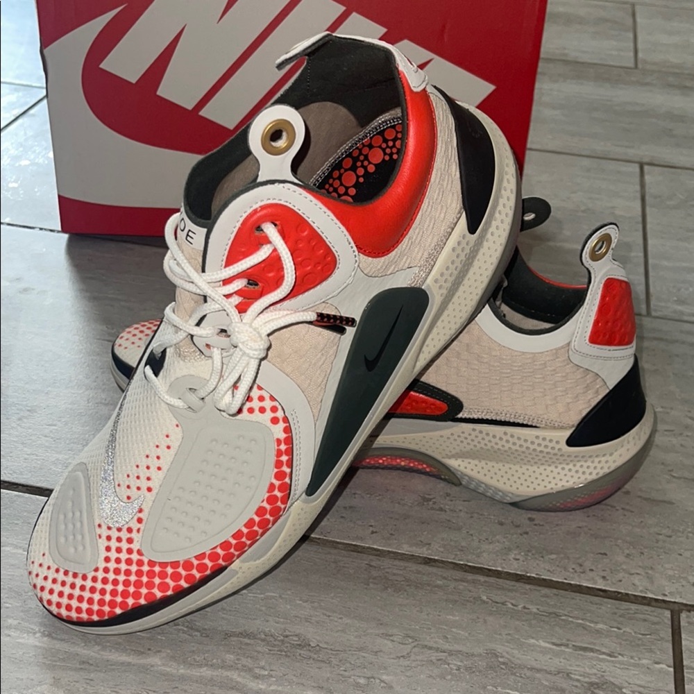 Nike Joyride CC3 Setter Sail/Sequoia-Team Orange Sz 11.5 New W/Box